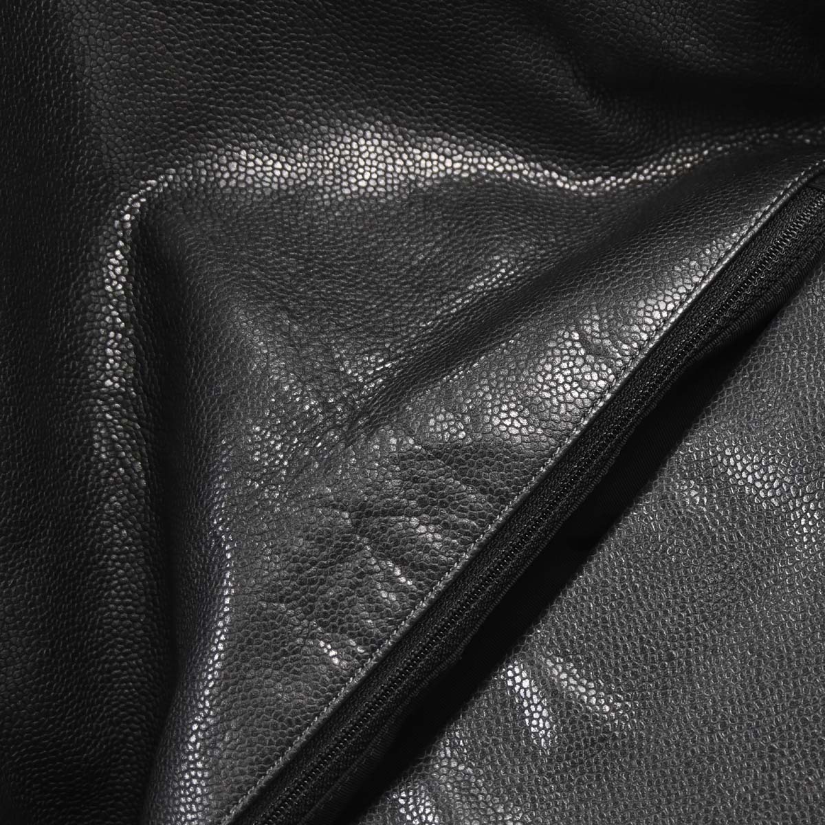 Chanel 2009-2010 Gray Caviar Skin Hobo Bag