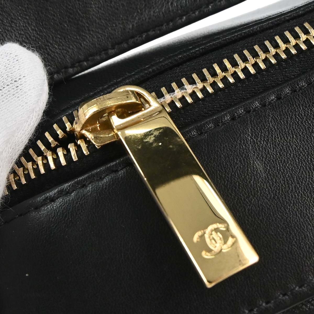 Chanel 2003-2004 Black Lambskin Choco Bar Shoulder Bag