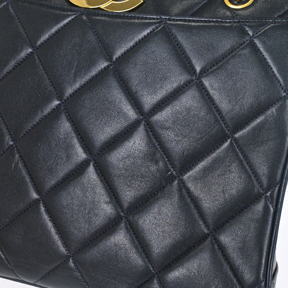 Chanel 1994-1996 Navy Lambskin Chain Tote Shoulder Bag