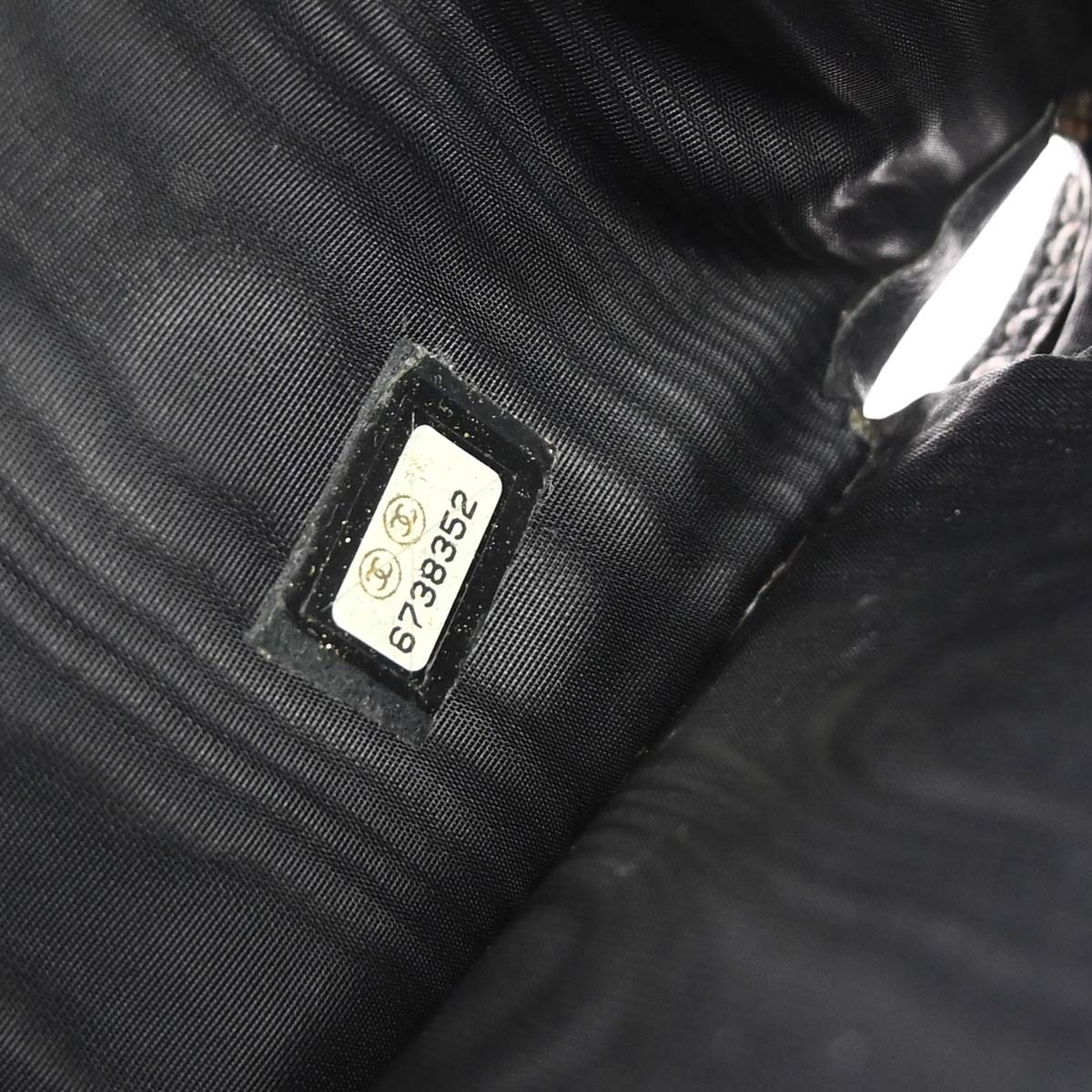 Chanel Black Caviar Skin Trifold Wallet