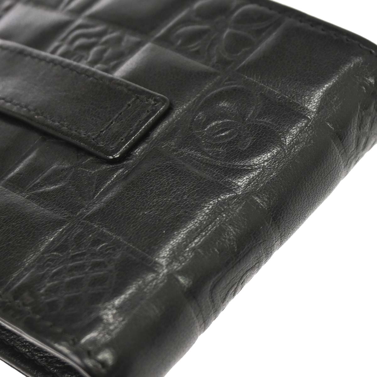 Chanel Black Lambskin Icon Cigarette Case Small Good