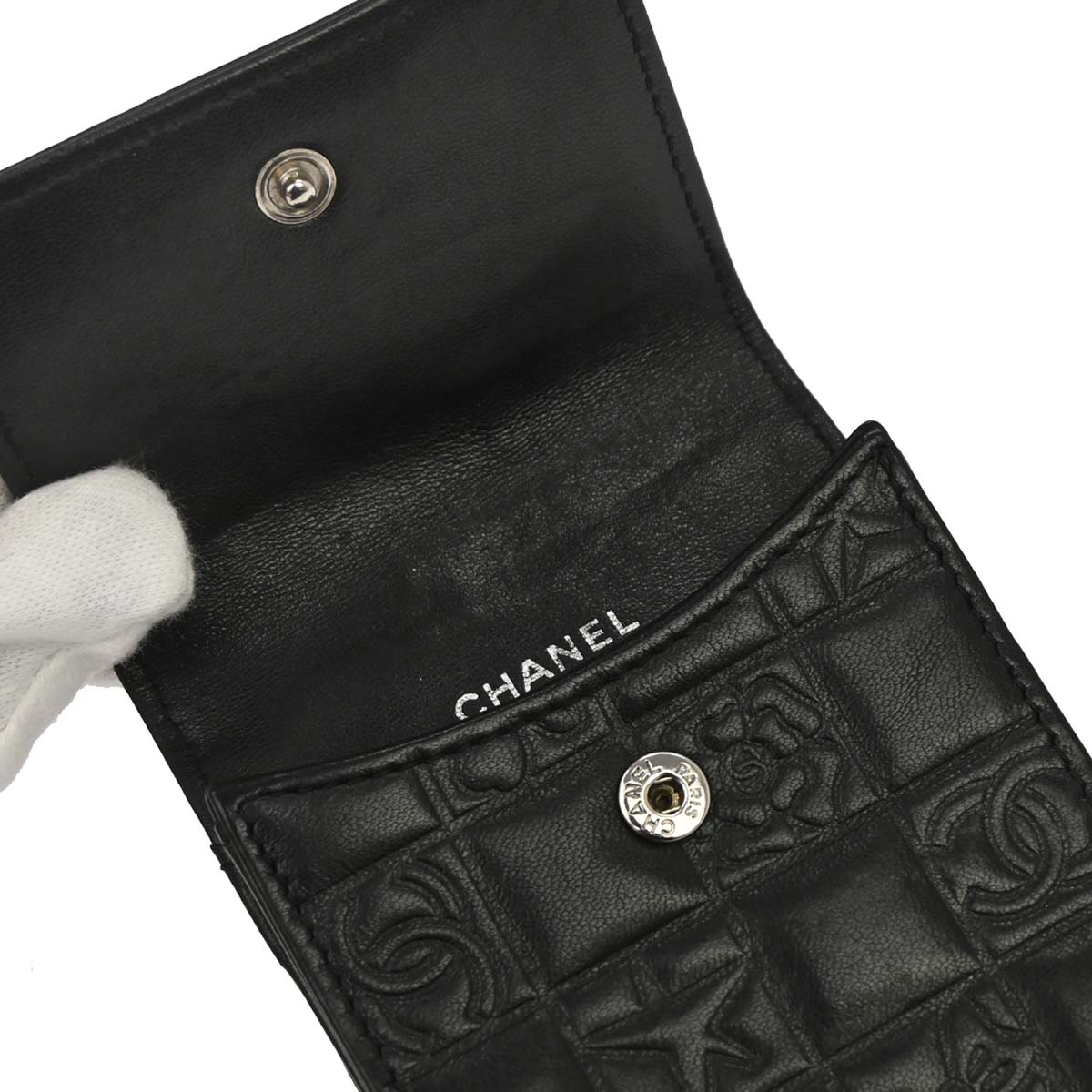 Chanel Black Lambskin Icon Cigarette Case Small Good