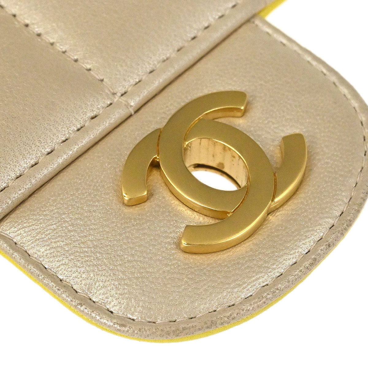 Chanel 2000-2001 Champagne Gold Lambskin Choco Bar East West Shoulder Bag