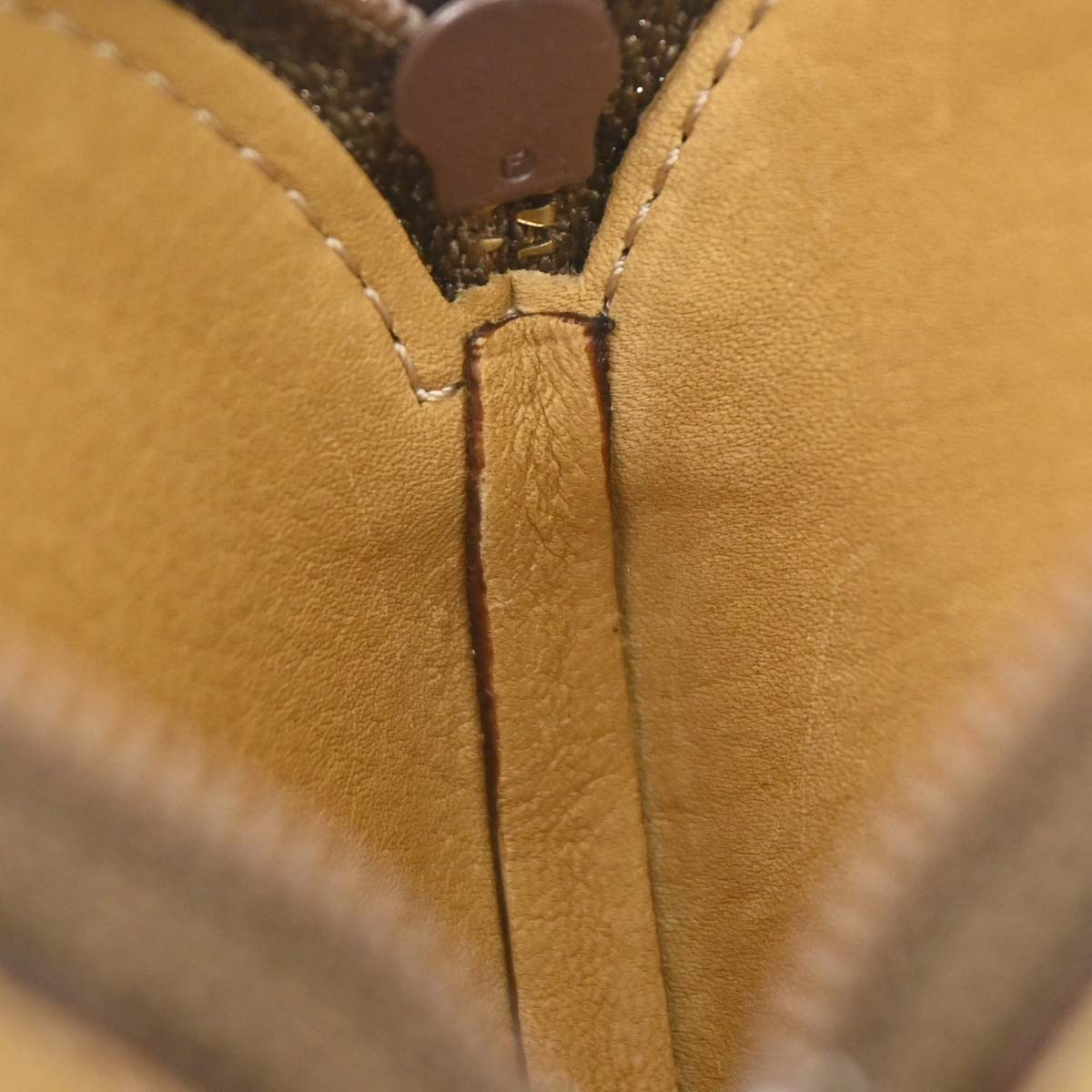 Loewe Beige Suede Coin Purse Wallet