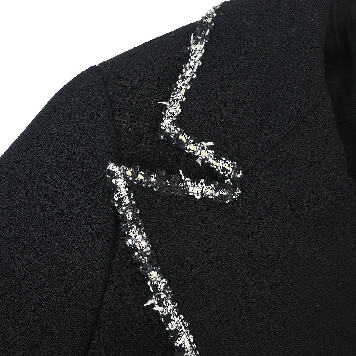 Chanel 2005 Emblem Single Breasted Jacket Black #40