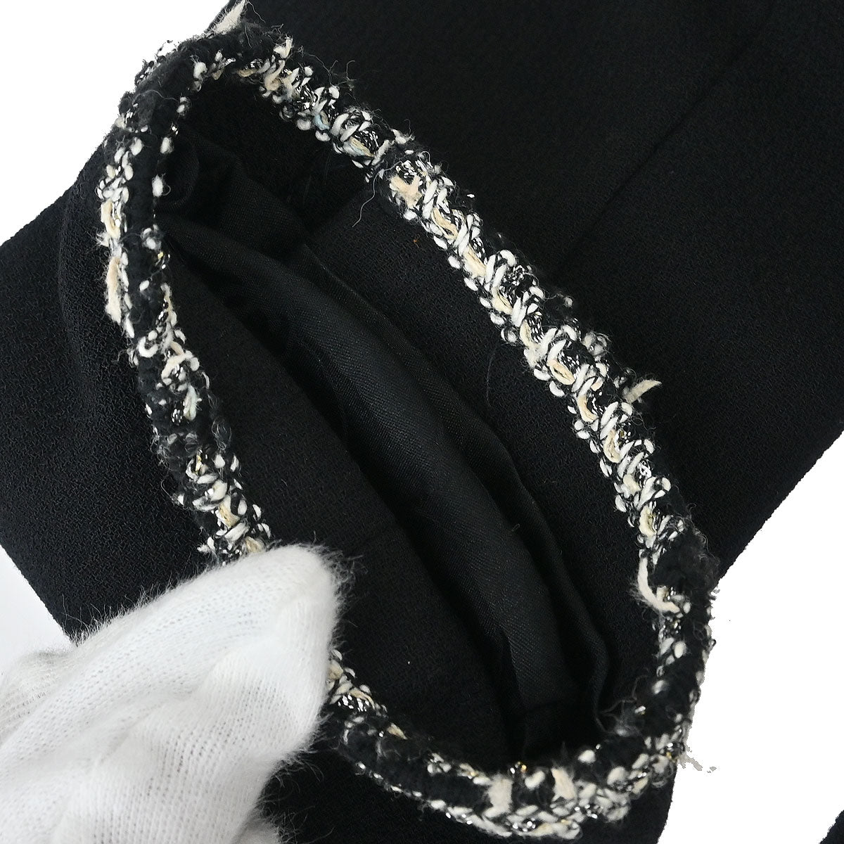 Chanel 2005 Emblem Single Breasted Jacket Black #40