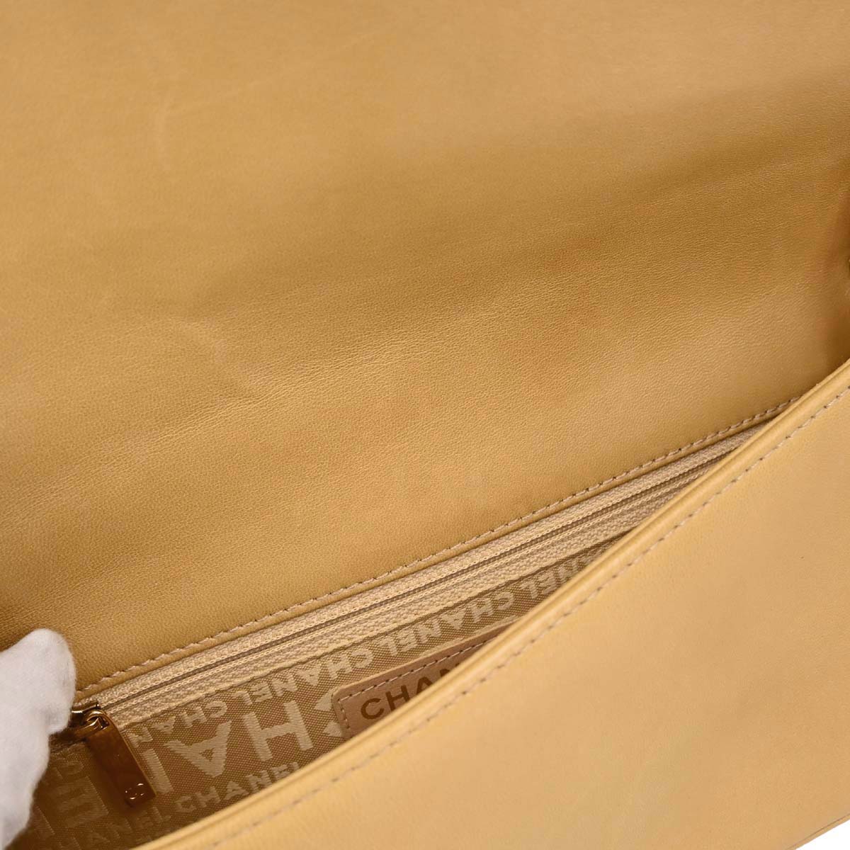 Chanel 2003-2004 Beige Lambskin Choco Bar Shoulder Bag