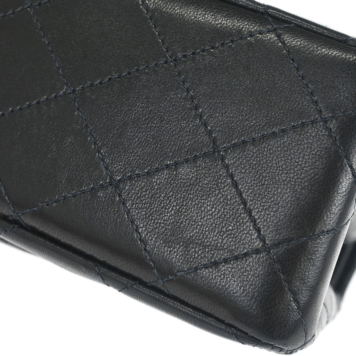 Chanel 1996-1997 Black Lambskin Medium Classic Double Flap Shoulder Bag
