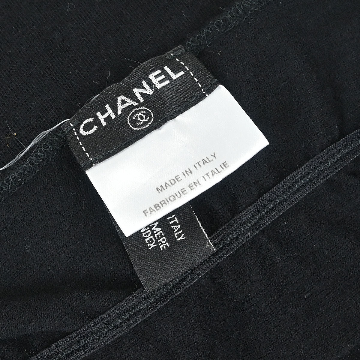 Chanel 2005 Camisole Top Black #36 – AMORE Vintage Tokyo