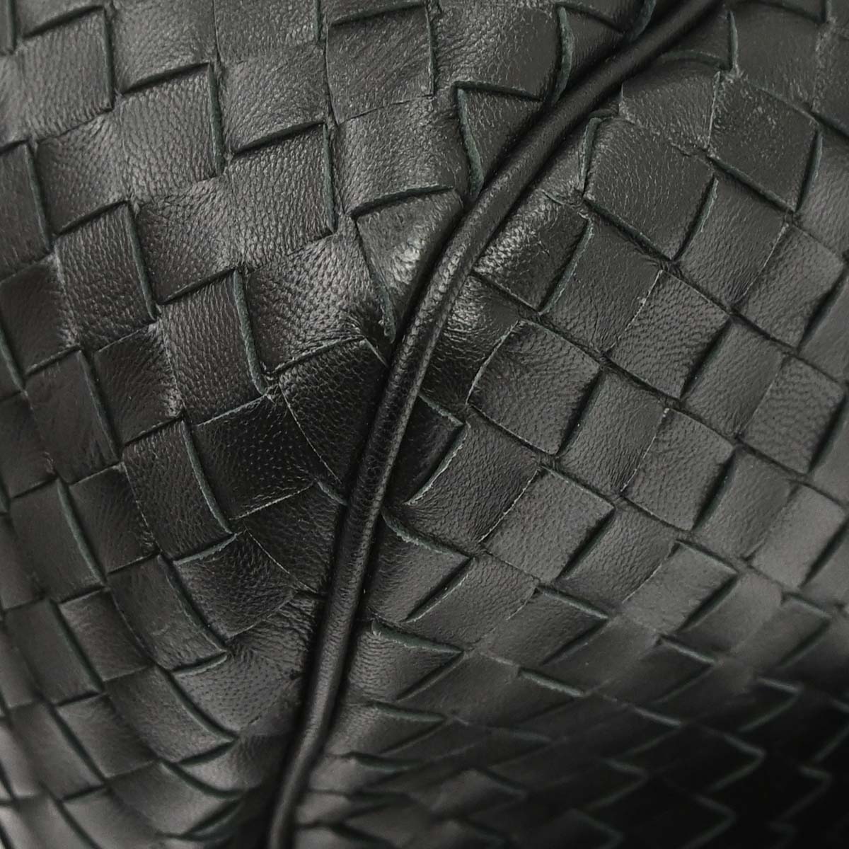 Bottega Veneta Black Lambskin Intrecciato Shoulder Bag