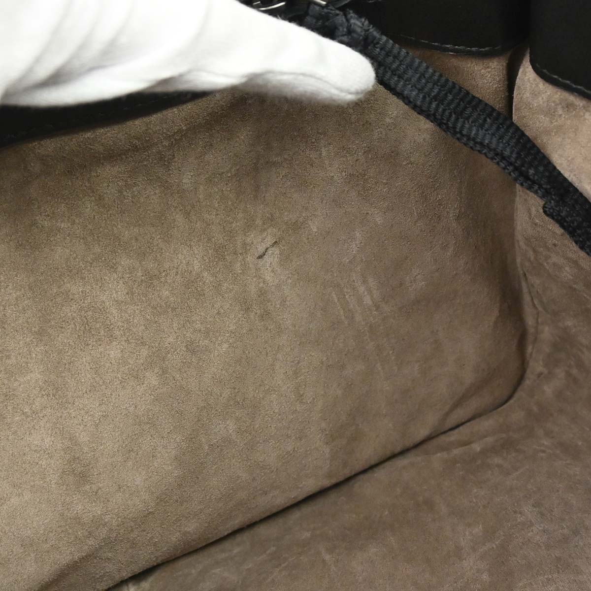 Bottega Veneta Black Lambskin Intrecciato Shoulder Bag