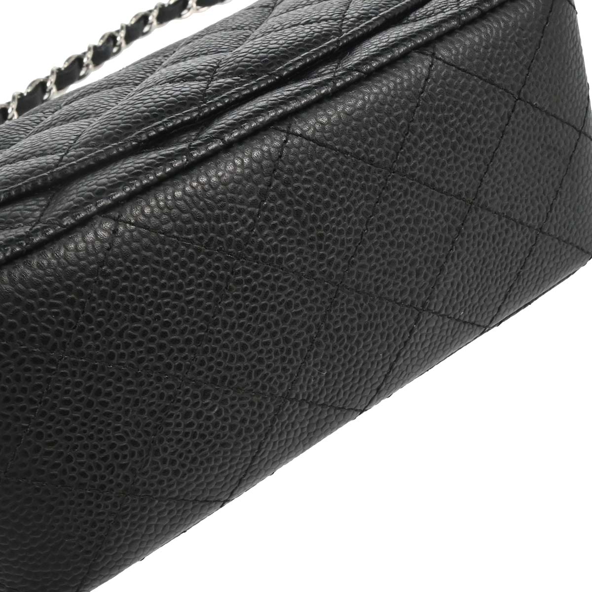 Chanel 2008-2009 Black Caviar Skin Mini Classic Square Flap Shoulder Bag 17