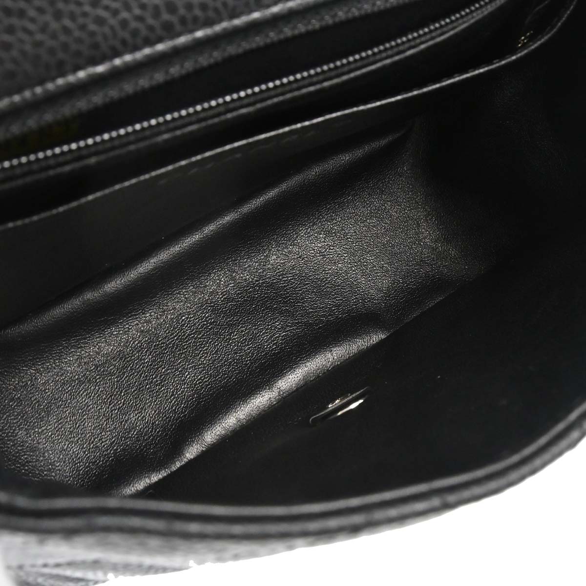 Chanel 2008-2009 Black Caviar Skin Mini Classic Square Flap Shoulder Bag 17