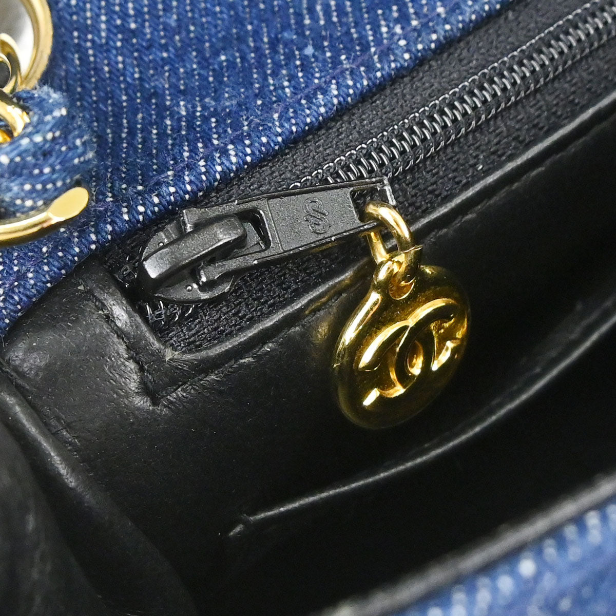 Chanel 1989-1991 Blue Denim Mini Classic Square Flap Shoulder Bag 17