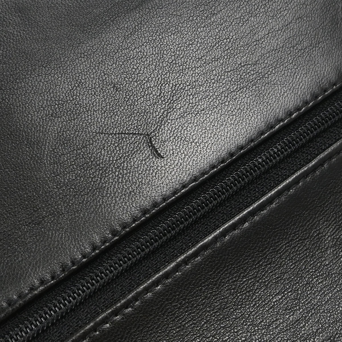 Chanel 1996-1997 Black Lambskin Medium Classic Double Flap Shoulder Bag