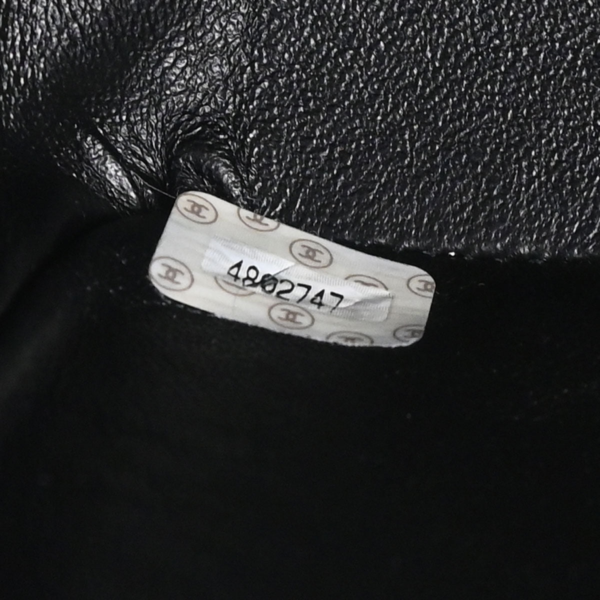 Chanel 1996-1997 Black Caviar Skin Medium Diana Shoulder Bag