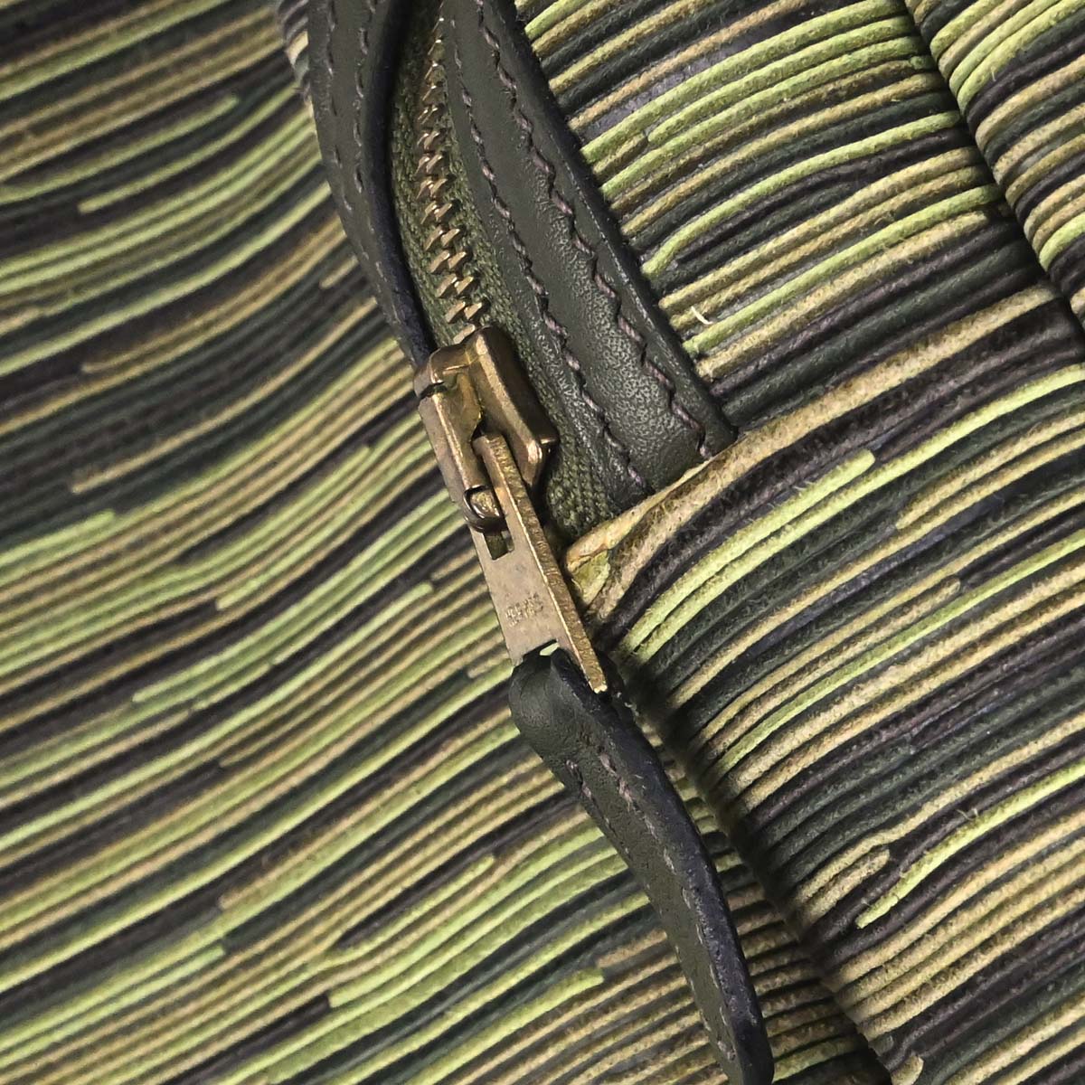 Hermes Vert Olive Vibrato Safari Body Bag