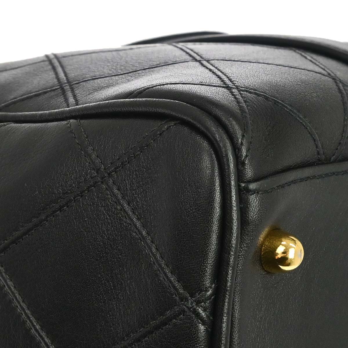 Chanel 1996-1997 Black Lambskin Bicolore Handbag