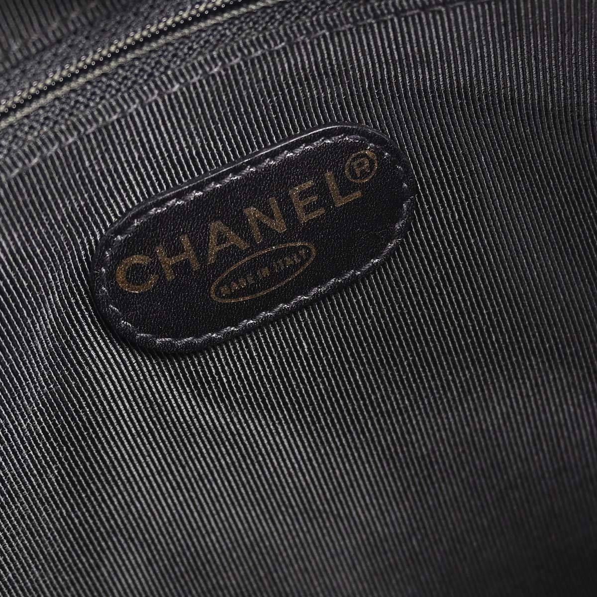 Chanel 1996-1997 Black Lambskin Bicolore Handbag