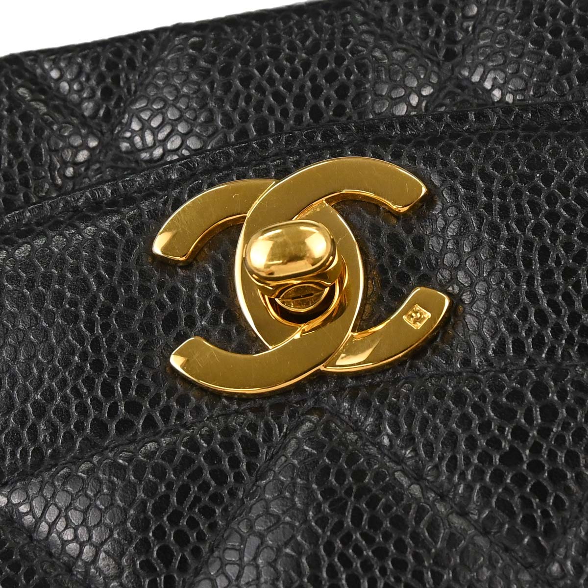 Chanel 1991-1994 Black Caviar Skin Small Diana Shoulder Bag