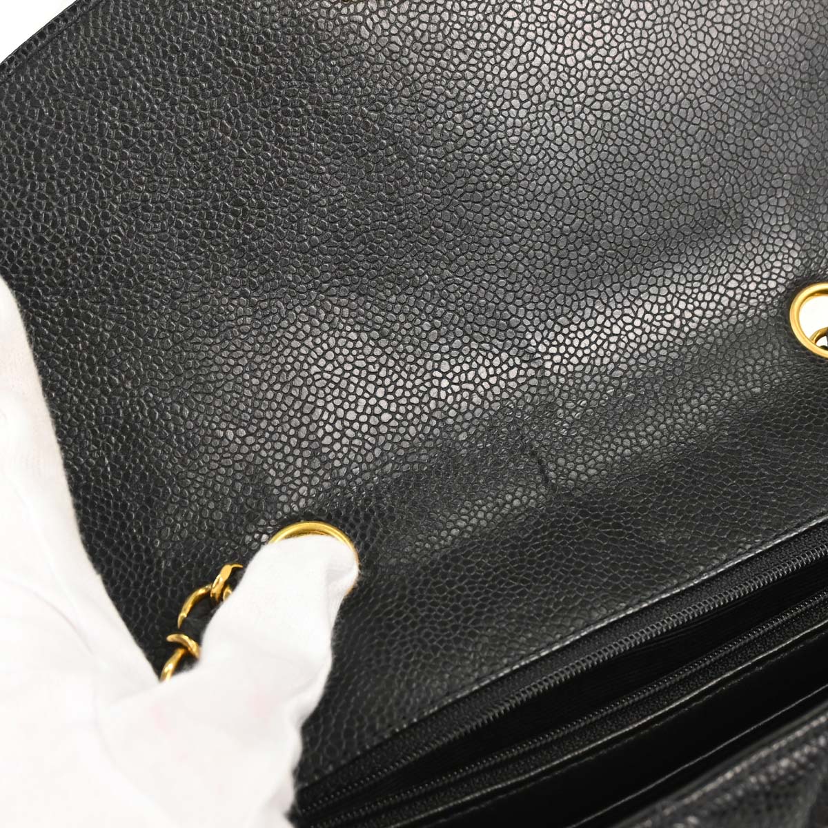 Chanel 1991-1994 Black Caviar Skin Small Diana Shoulder Bag