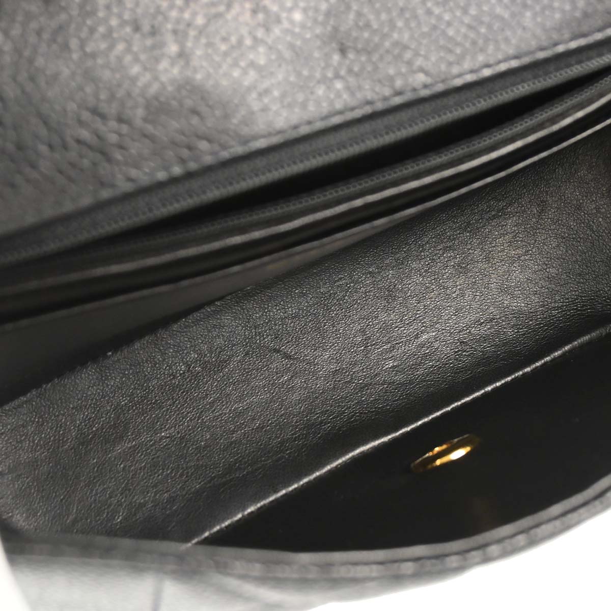 Chanel 1991-1994 Black Caviar Skin Small Diana Shoulder Bag