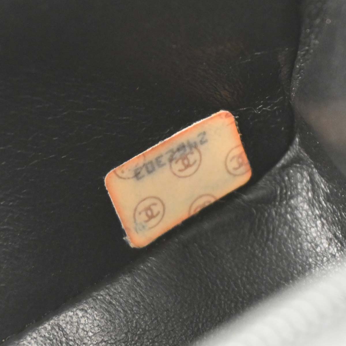 Chanel 1991-1994 Black Caviar Skin Small Diana Shoulder Bag