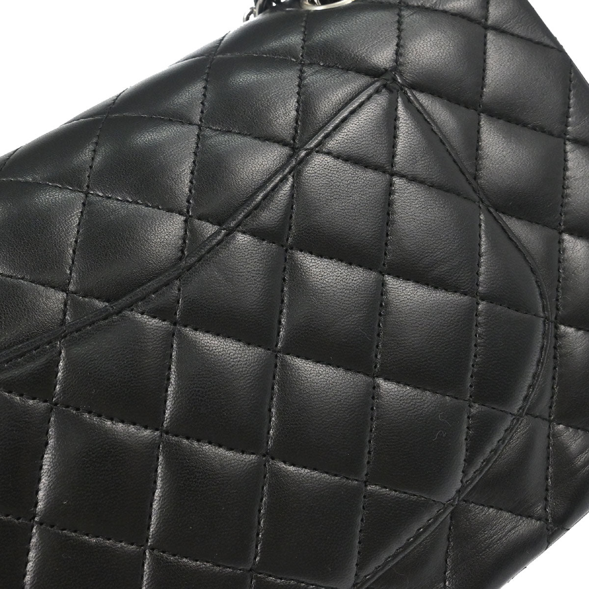 Chanel 2006-2008 Black Lambskin Medium Classic Double Flap Shoulder Bag