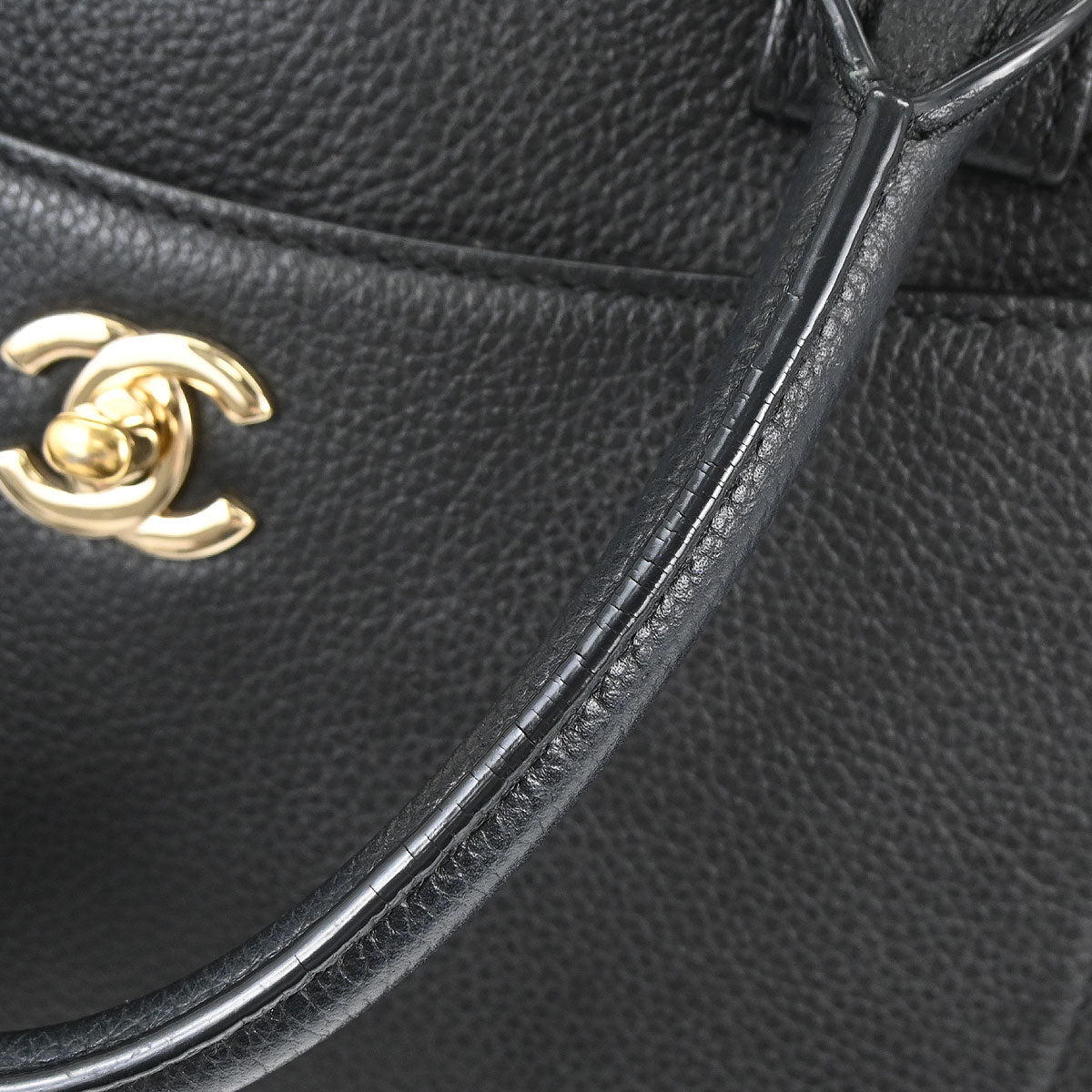 Chanel 2017-2018 Black Calfskin Neo Executive Cerf 2way Shoulder Tote Bag