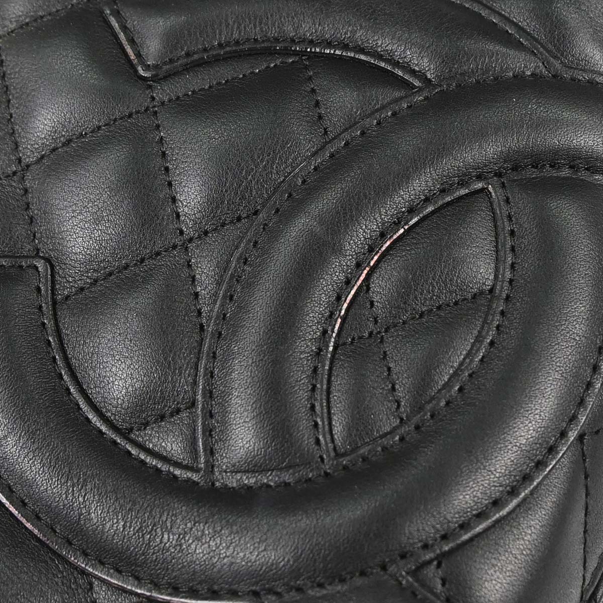 Chanel 2005-2006 Black Calfskin Cambon Ligne Tote Handbag