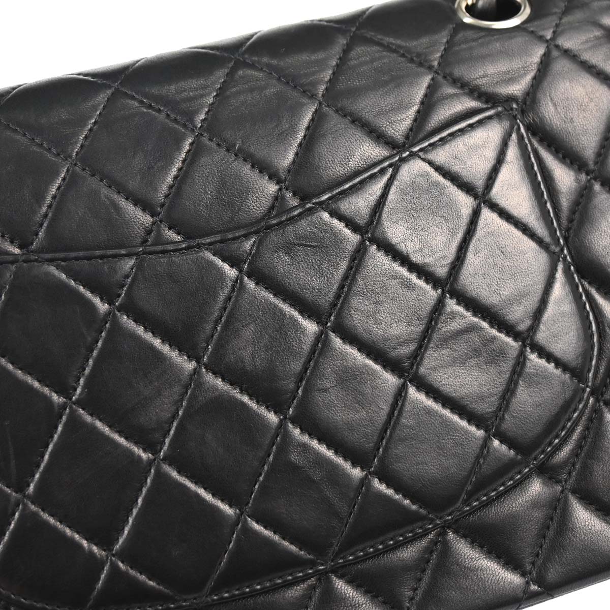 Chanel 2000-2002 Black Lambskin Medium Classic Double Flap Shoulder Bag