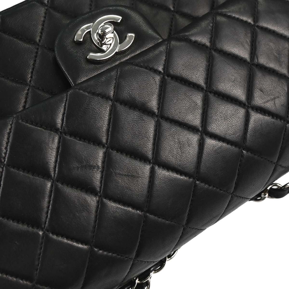 Chanel 2000-2002 Black Lambskin Medium Classic Double Flap Shoulder Bag