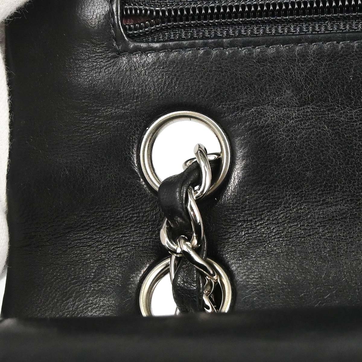 Chanel 2000-2002 Black Lambskin Medium Classic Double Flap Shoulder Bag