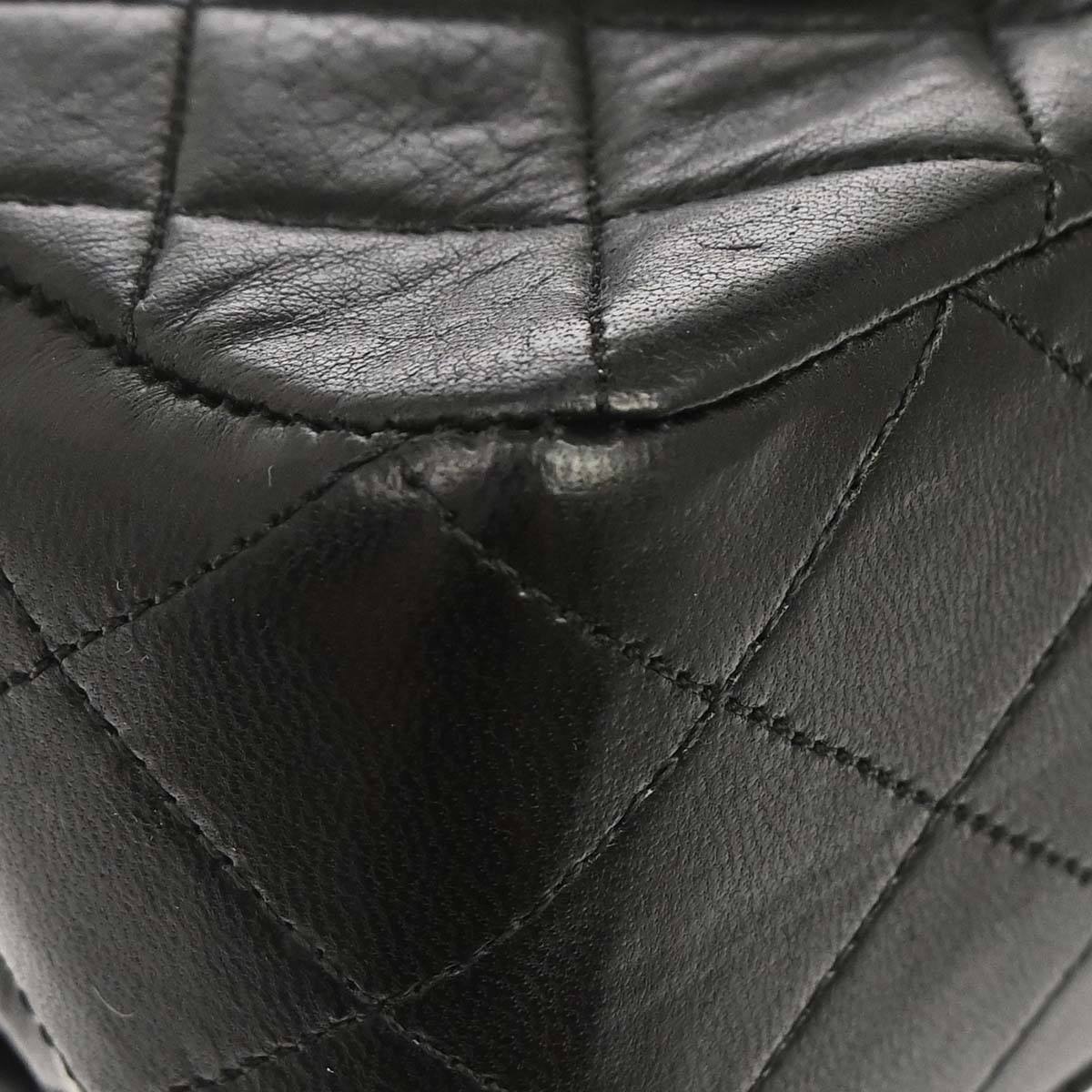 Chanel Black Lambskin Medium Classic Double Flap Shoulder Bag
