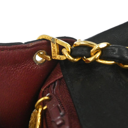 Chanel 1991-1994 Black Lambskin Classic Square Flap Shoulder Bag 20