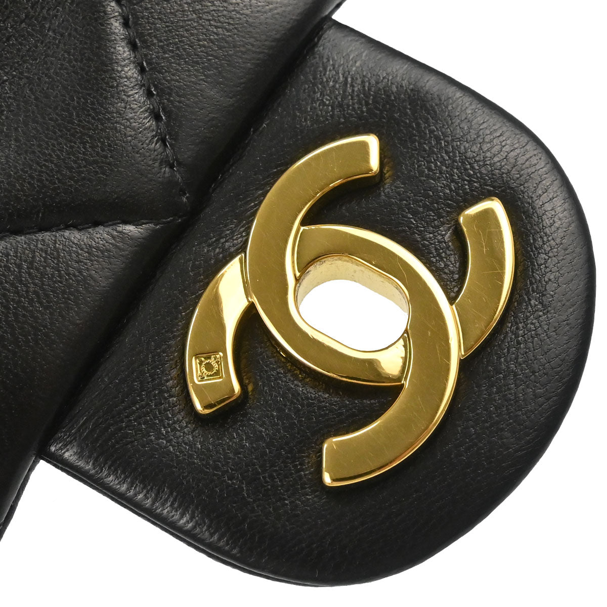 Chanel 1991-1994 Black Lambskin Mini Classic Square Flap Shoulder Bag 17
