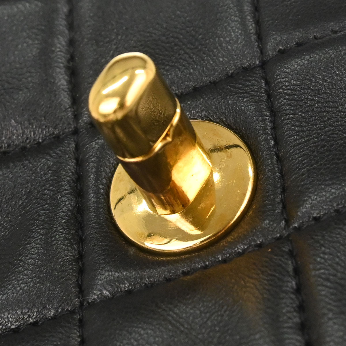 Chanel 1991-1994 Black Lambskin Mini Classic Square Flap Shoulder Bag 17