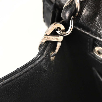 Chanel 2000-2001 Black Canvas Patent Leather Mademoiselle Lock Shoulder Bag