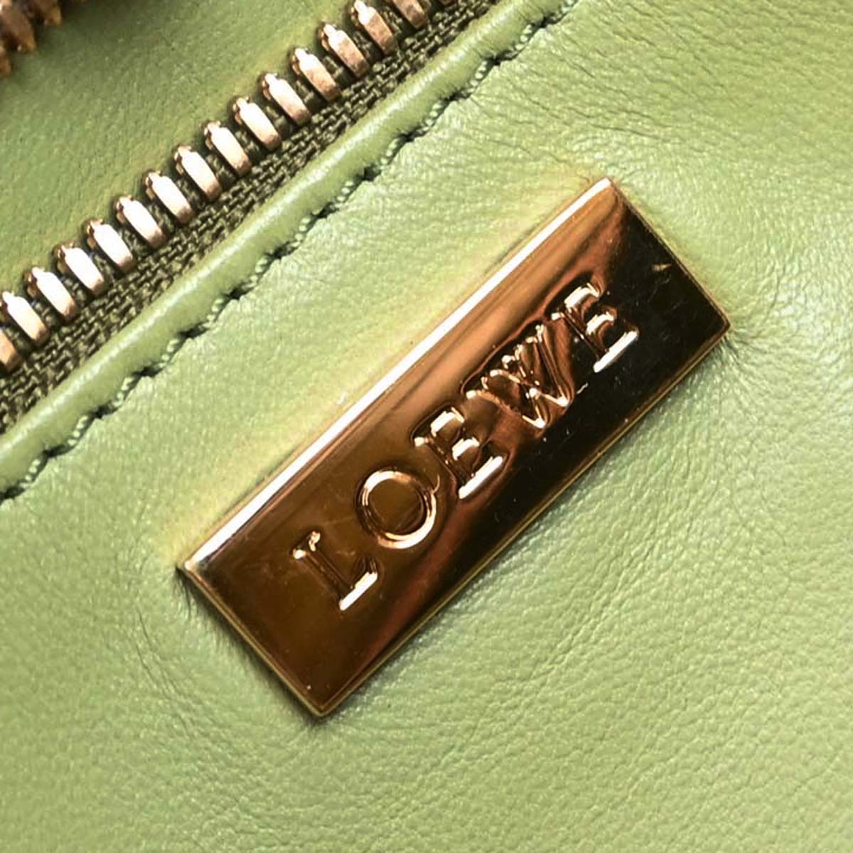 Loewe * Green Crocodile Amazona 36 Handbag