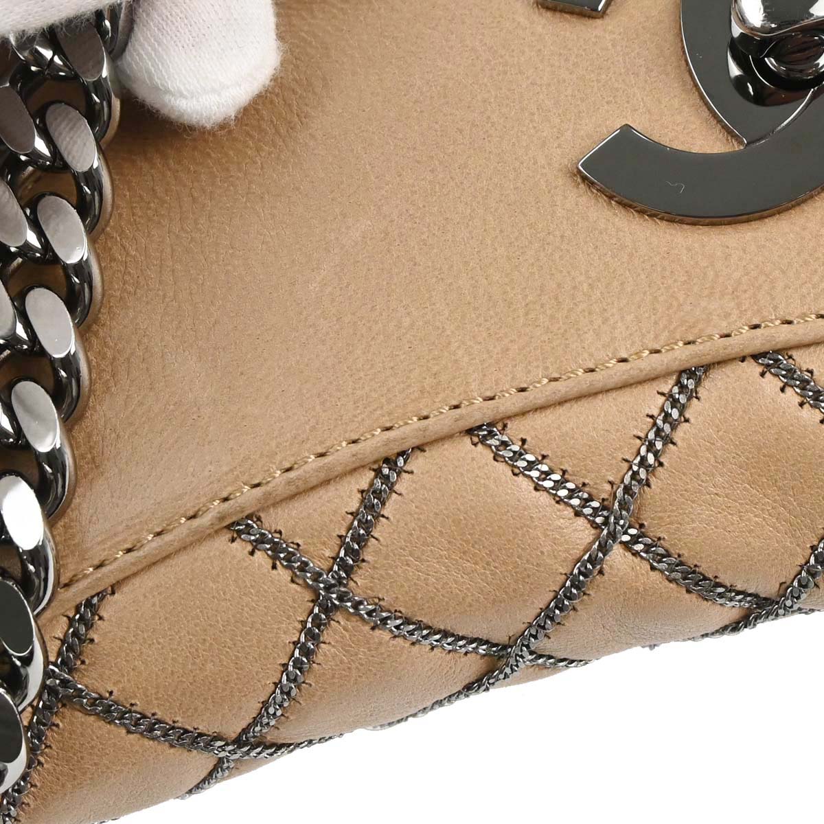 Chanel 2005-2006 Beige Lambskin Chain Stitch Handbag