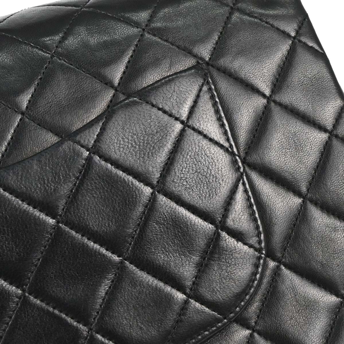 Chanel 1989-1991 Black Lambskin Medium Classic Double Flap Shoulder Bag