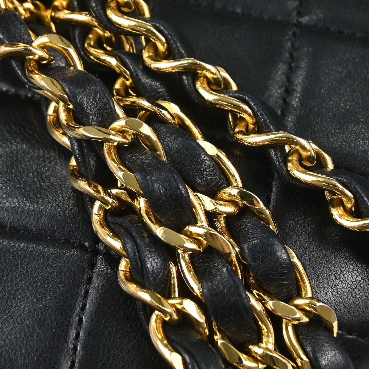 Chanel 1989-1991 Black Lambskin Medium Classic Double Flap Shoulder Bag