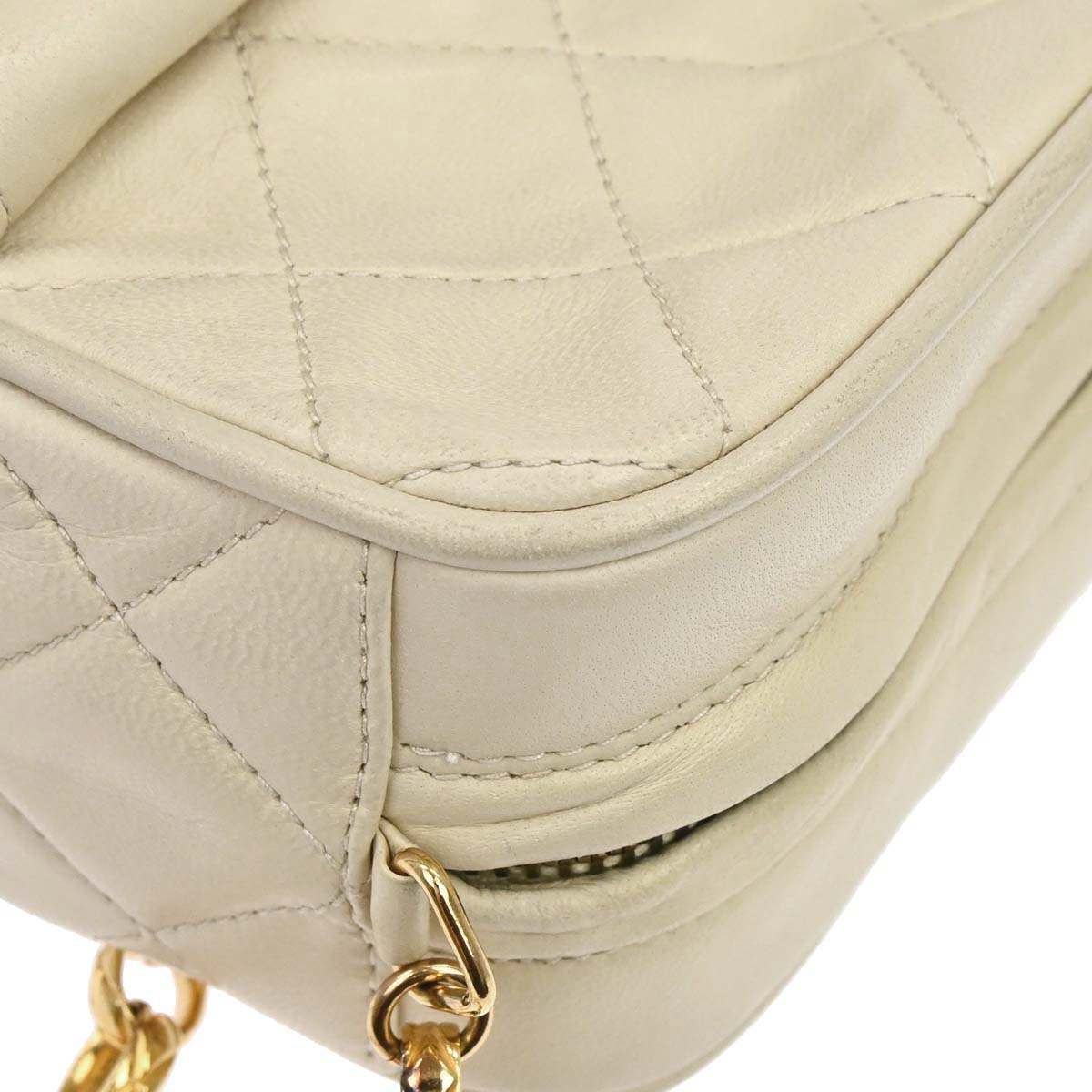 Chanel 1989-1991 Ivory Lambskin Camera Bag Mini