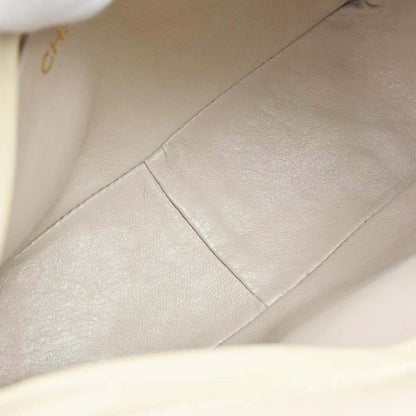 Chanel 1989-1991 Ivory Lambskin Camera Bag Mini