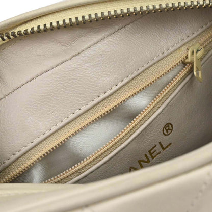 Chanel 1989-1991 Ivory Lambskin Camera Bag Mini