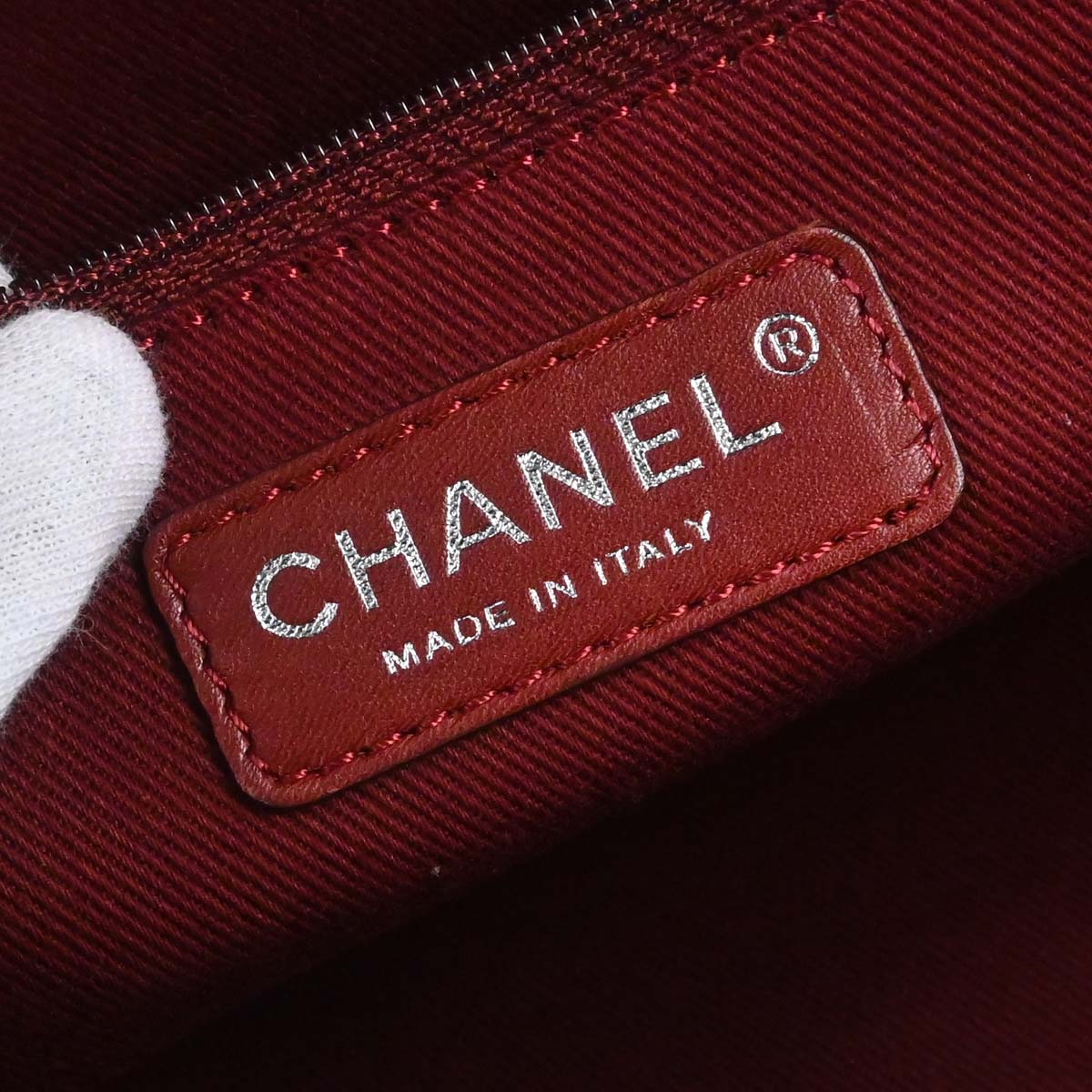Chanel 2009-2010 Black Caviar Skin Chain Handbag