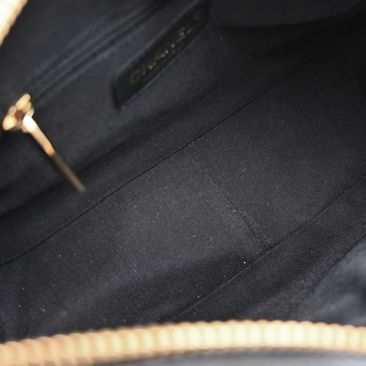 Chanel 2003-2004 Black Caviar Skin Hobo Handbag