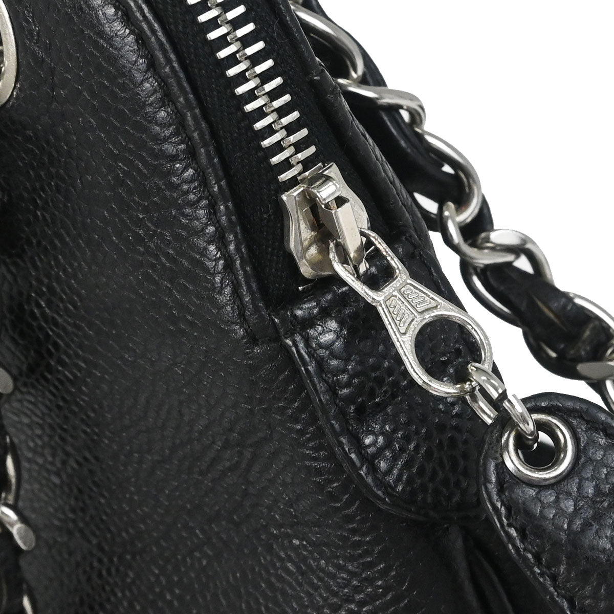 Chanel 1996-1997 Black Caviar Skin Shoulder Bag