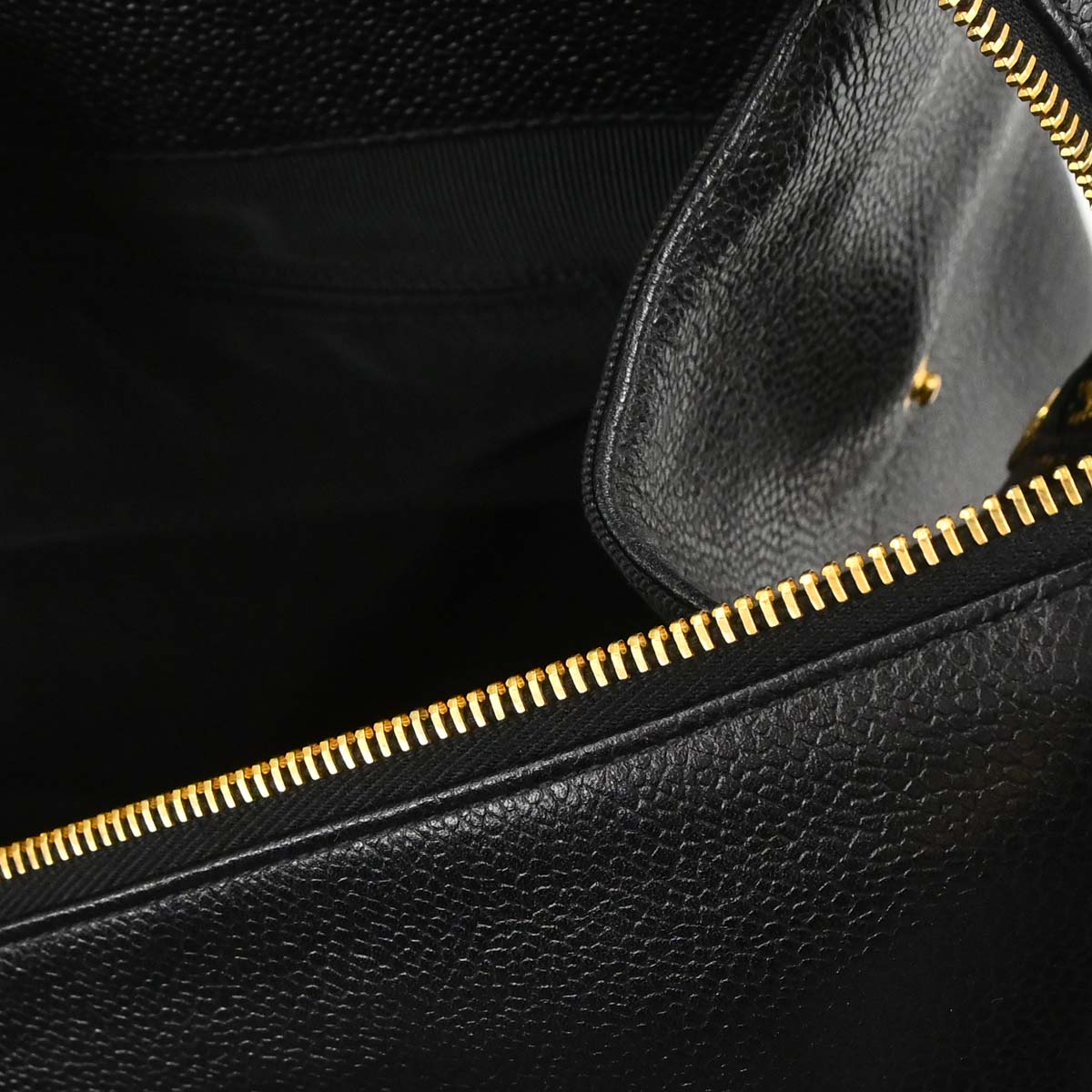 Chanel 1996-1997 Black Caviar Skin Supermodel Tote Shoulder Bag