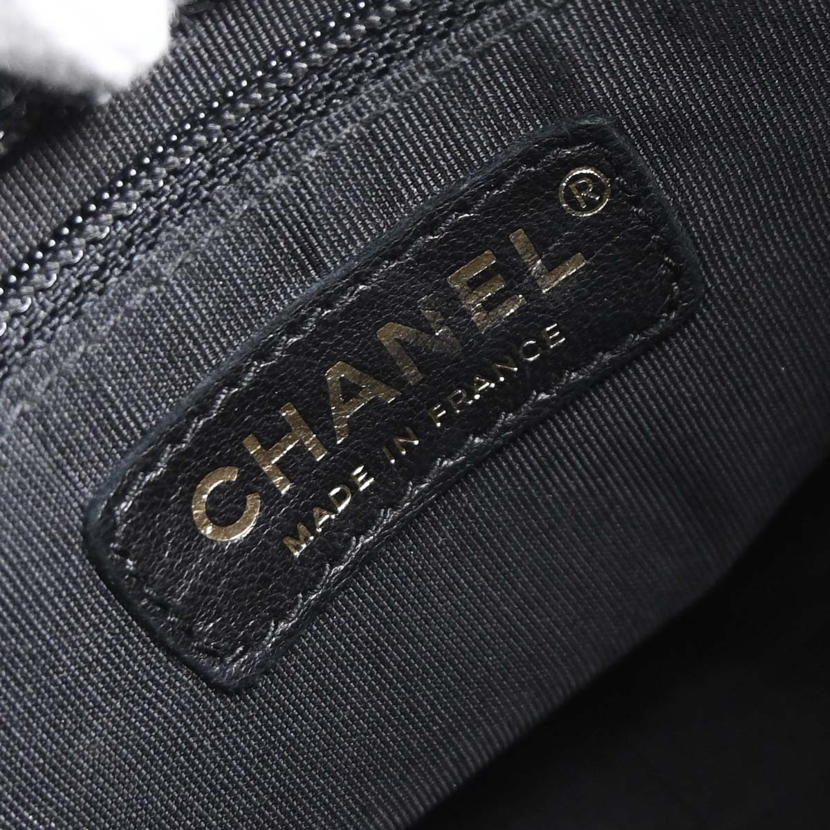 Chanel 2002-2003 Black Caviar Skin Hobo Handbag